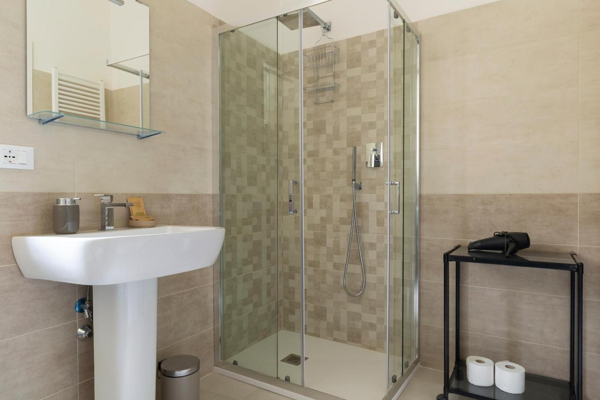 Apartment Amos - 5 Minutes From Piazza Maggiore Bolonia Zewnętrze zdjęcie